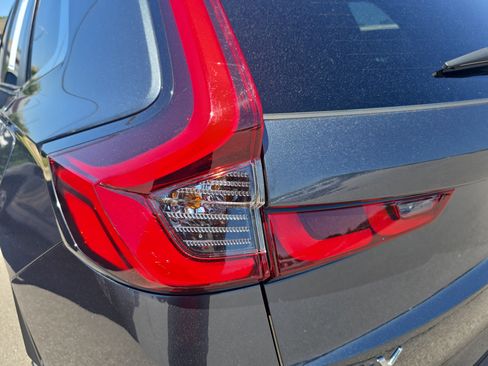 Used 2023 Honda CR-V EX-L image 36