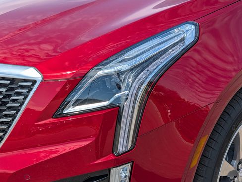 Used 2026 Cadillac XT5 Premium Luxury w/ LPO, Floor Liner Package AWD/4WD image 13