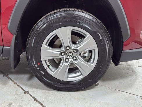 Certified 2025 Toyota RAV4 XLE image 21