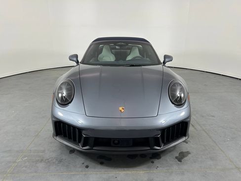 Certified 2026 Porsche 911 Targa 4 GTS AWD/4WD image 10