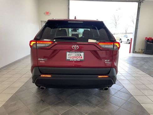 Used 2023 Toyota RAV4 XLE image 7