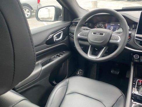 New 2026 Jeep Compass Limited AWD/4WD image 32