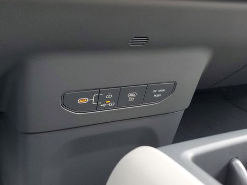 New 2026 Kia EV9 Wind image 26