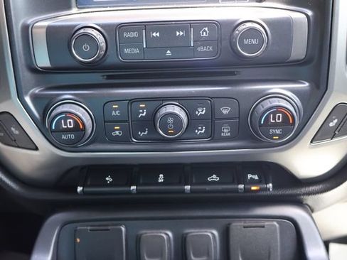 Used 2018 Chevrolet Silverado 1500 LT w/ All Star Edition AWD/4WD image 14