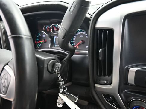 Used 2018 GMC Sierra 1500 SLT AWD/4WD image 16