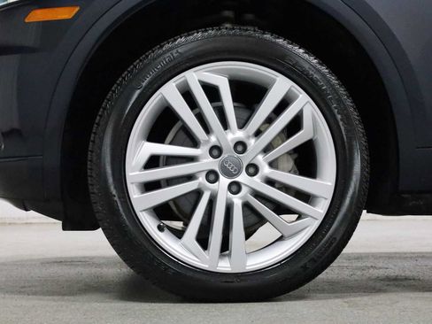 Used 2019 Audi Q5 2.0T Premium Plus AWD/4WD image 38