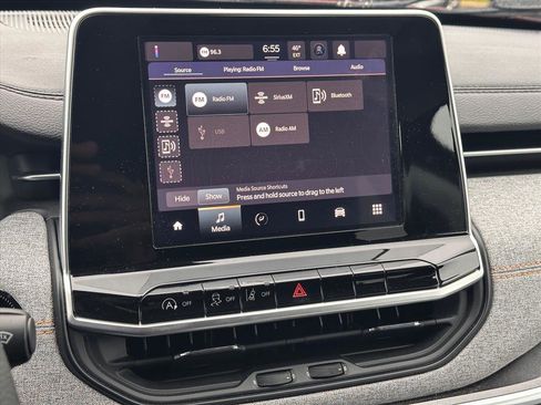 Used 2022 Jeep Compass Sport image 21