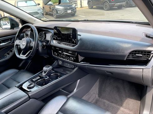 Used 2023 Nissan Rogue SL w/ SL Premium Package AWD/4WD image 14