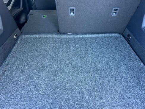 New 2026 Volkswagen Tiguan S image 15