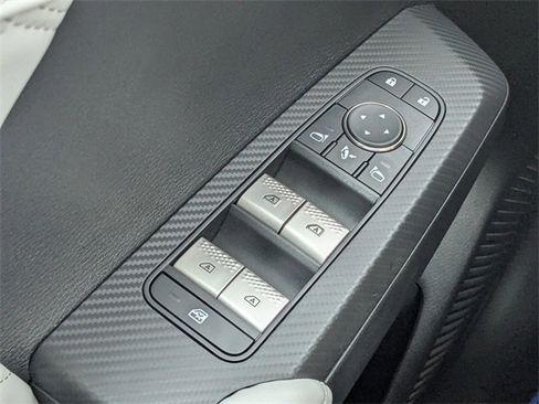 New 2025 Mitsubishi Outlander SEL image 24