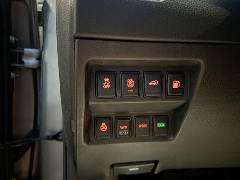 Used 2018 Nissan Rogue SL AWD/4WD image 21
