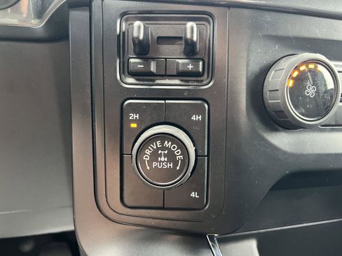 Used 2022 Ford F150 XL w/ STX Appearance Package AWD/4WD image 30