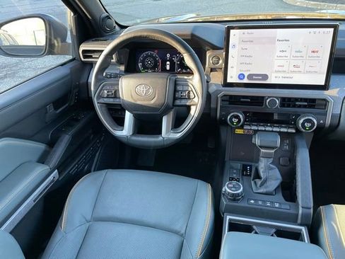 Used 2025 Toyota 4Runner Trailhunter AWD/4WD image 8