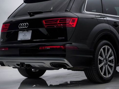 Used 2019 Audi Q7 3.0T Premium Plus w/ Premium Plus Package AWD/4WD image 11
