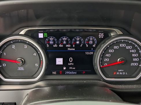 Used 2021 Chevrolet Silverado 3500 High Country image 23