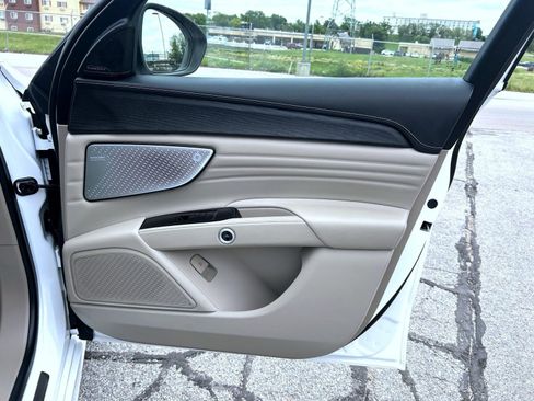 Used 2023 Maserati Grecale GT AWD/4WD image 15
