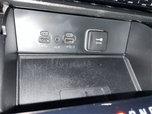 Used 2023 Jeep Grand Cherokee L Overland w/ Luxury Tech Group IV image 29