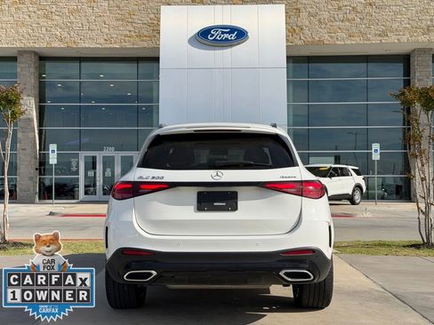 Used 2024 Mercedes-Benz GLC 300 4MATIC image 18