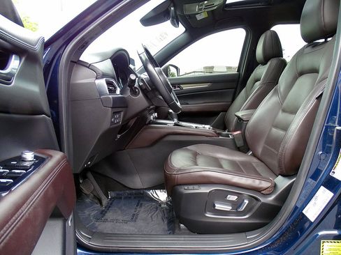 Used 2020 MAZDA CX-5 Signature AWD/4WD image 18