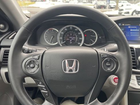 Used 2015 Honda Accord EX-L image 40