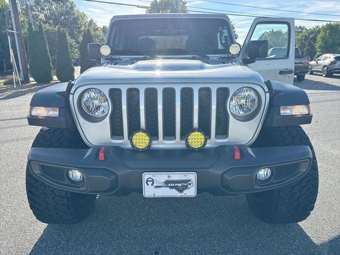 Used 2023 Jeep Gladiator Rubicon w/ Trailer Tow Package AWD/4WD image 30