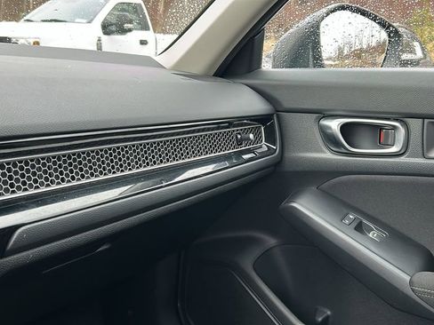 Used 2022 Honda Civic LX image 19