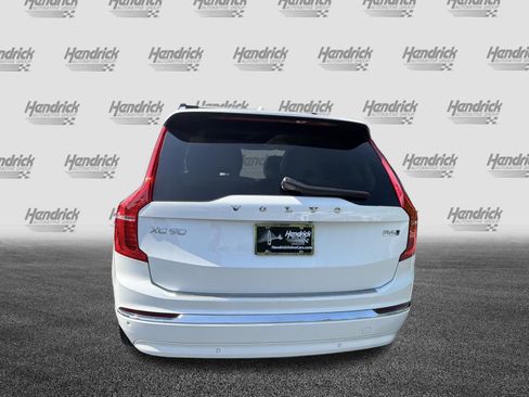 Certified 2024 Volvo XC90 B6 Plus w/ Protection Package Premier AWD/4WD image 9