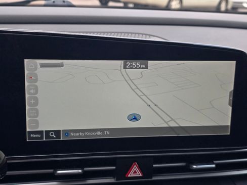 Used 2023 Hyundai Elantra Limited FWD image 17