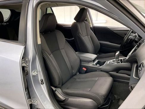 Used 2023 Subaru Outback Premium AWD/4WD image 7