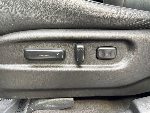 Used 2019 Honda Pilot Touring image 30
