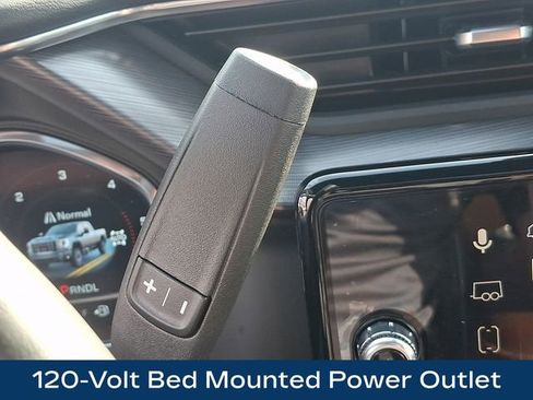 Used 2025 GMC Sierra 3500 Denali Ultimate image 13