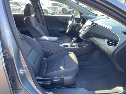 Used 2024 Chevrolet Malibu LT image 26