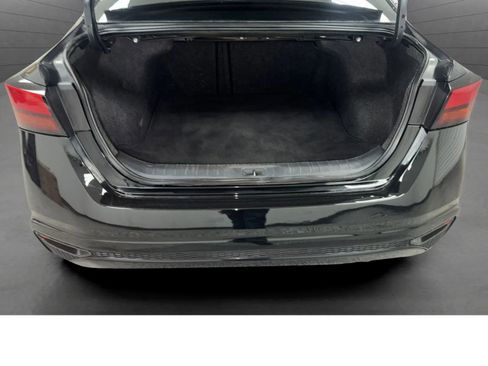 Used 2020 Nissan Altima 2.5 S FWD image 19