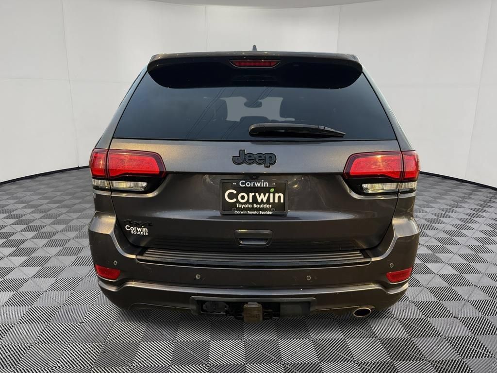 Used 2017 Jeep Grand Cherokee Altitude AWD/4WD image 7