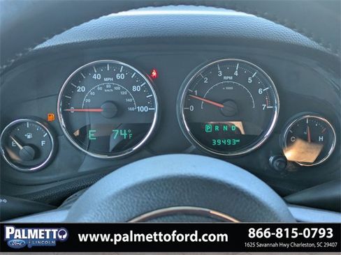 Used 2017 Jeep Wrangler Unlimited Sahara w/ Connectivity Group image 26