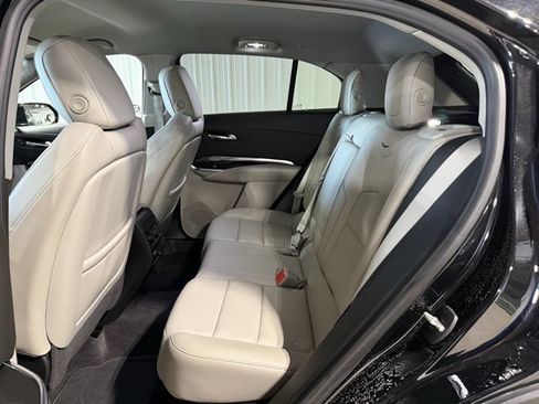 Used 2019 Cadillac XT4 Luxury image 29