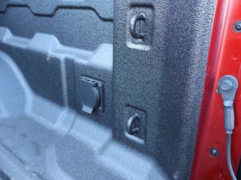 New 2025 GMC Canyon AT4 w/ Nightfall Edition image 14