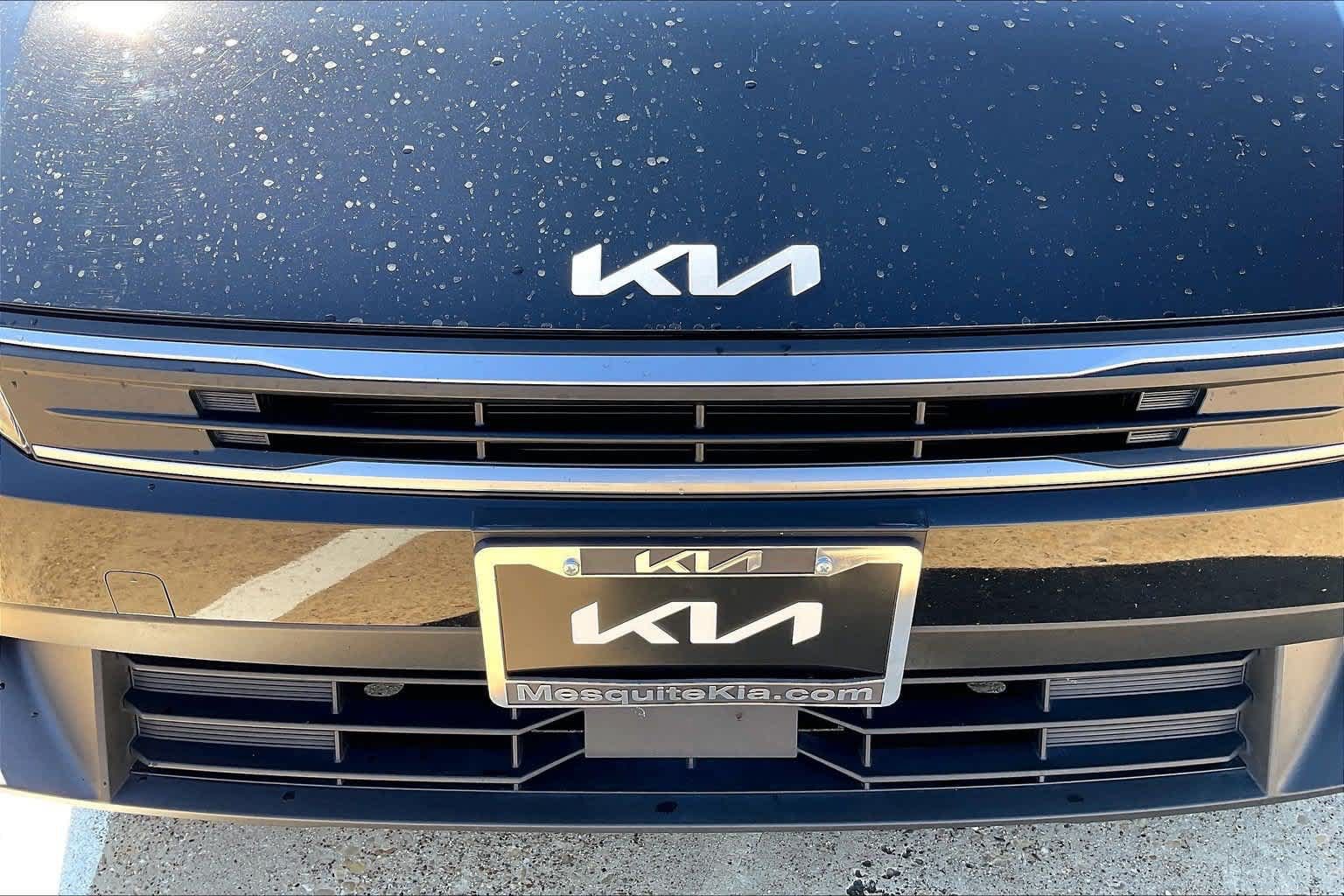Certified 2025 Kia K4 FWD image 29