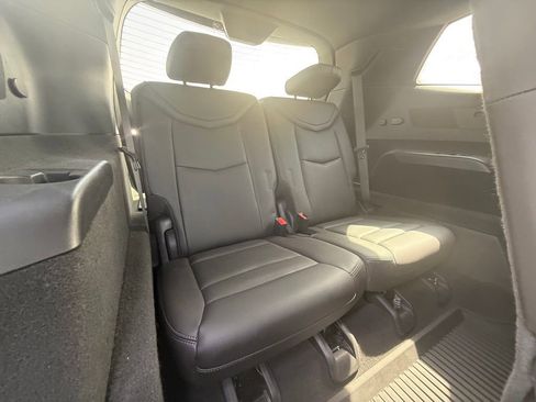 Certified 2023 Cadillac XT6 Premium Luxury w/ Technology Package image 35