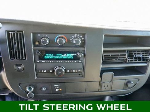 Used 2024 GMC Savana 2500 w/ Driver Convenience Package image 10