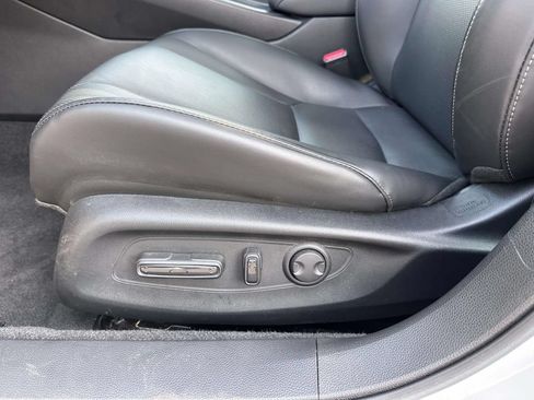 Used 2024 Honda Accord EX-L image 11