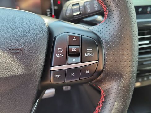Used 2024 Ford Escape ST-Line w/ Tech Pack #1 AWD/4WD image 25