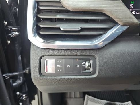 Used 2026 GMC Acadia Denali w/ Super Cruise Package AWD/4WD image 28