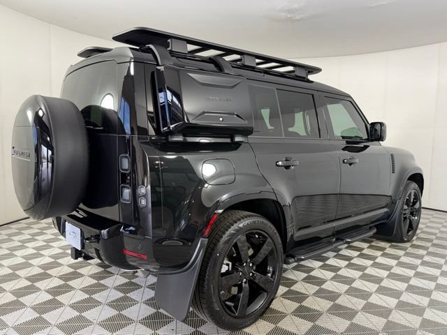 New 2026 Land Rover Defender 110 X-Dynamic SE AWD/4WD image 11