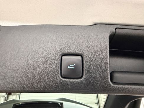 Certified 2023 Ford Escape ST-Line w/ Tech Pack #1 image 30