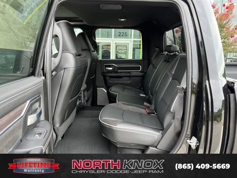New 2026 RAM 2500 Laramie AWD/4WD image 15