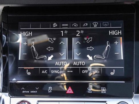 Used 2023 Audi e-tron S Prestige w/ Prestige Package image 19