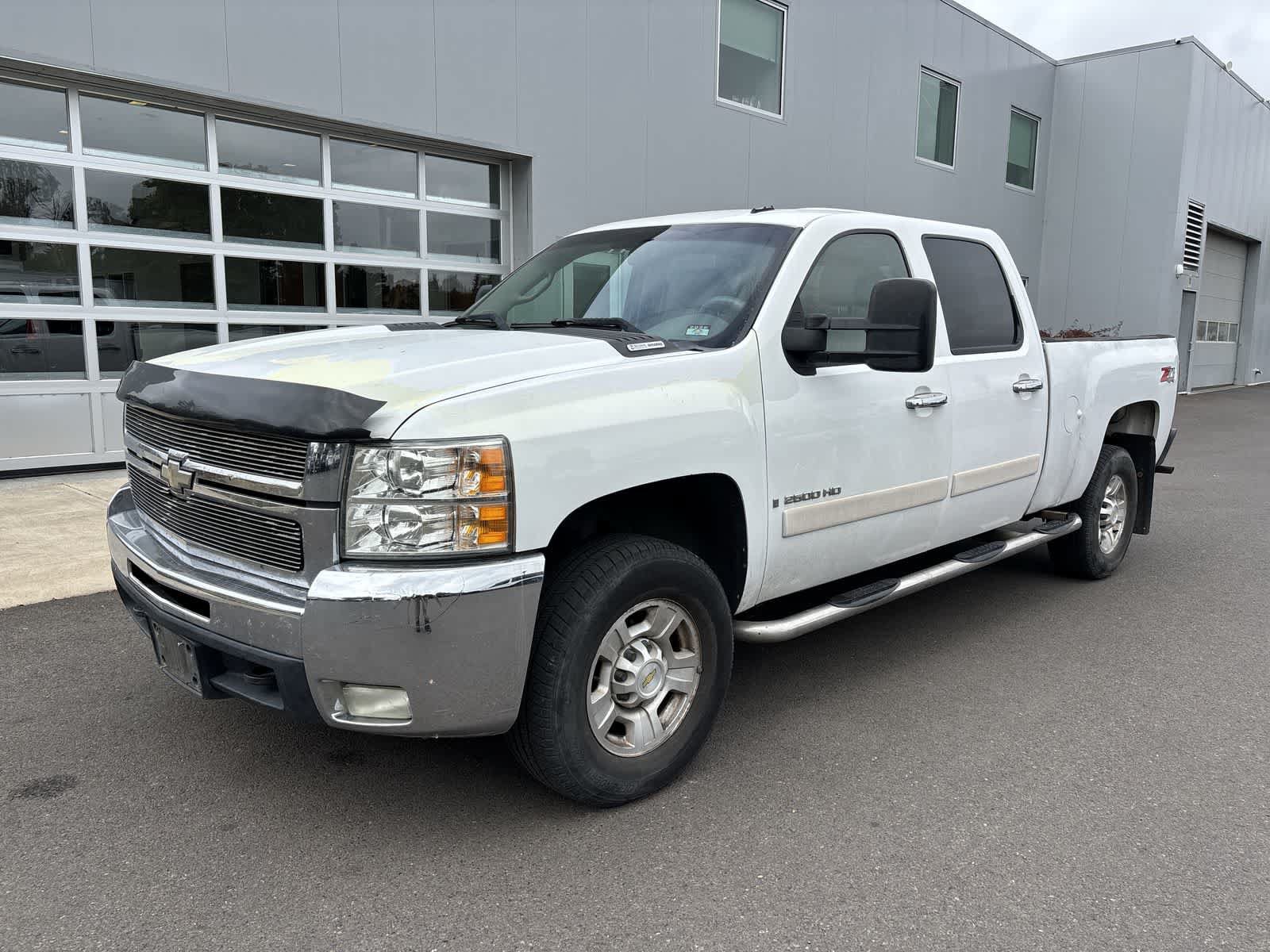 Used 2007 Chevrolet Silverado 2500 LTZ w/ Safety Package AWD/4WD image 8