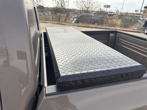 Certified 2024 Nissan Frontier PRO-4X w/ Off-Road Protection Package image 19