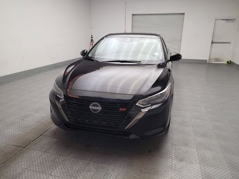 Used 2025 Nissan Sentra SR FWD image 15